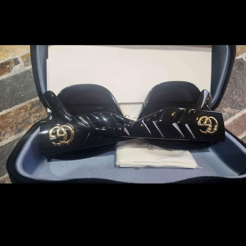 Gucci women's sunglasses